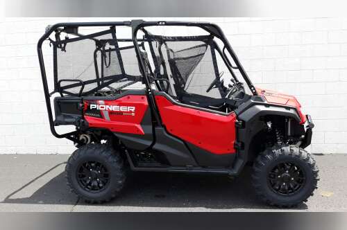 2025 Honda Pioneer 1000-5 Deluxe in southgate MI