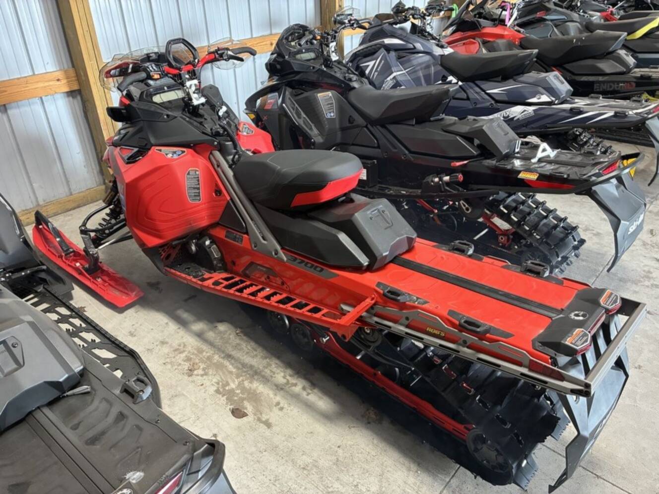 A photo of this 2023 Lynx® Xterrain RE 850 E-TEC