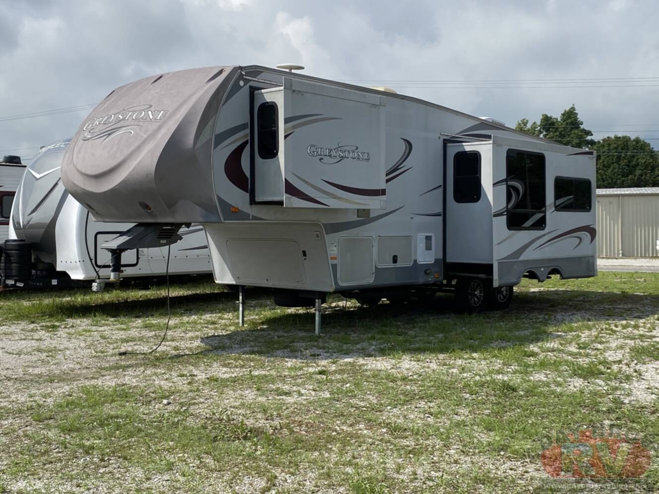 A photo of this 2012 Heartland Greystone 29MK