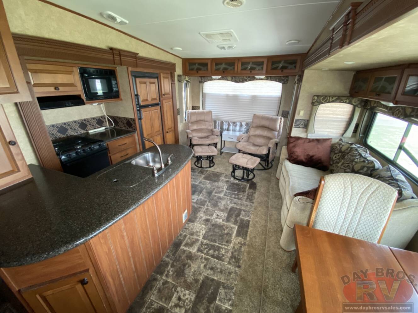 A photo of this 2012 Heartland Greystone 29MK