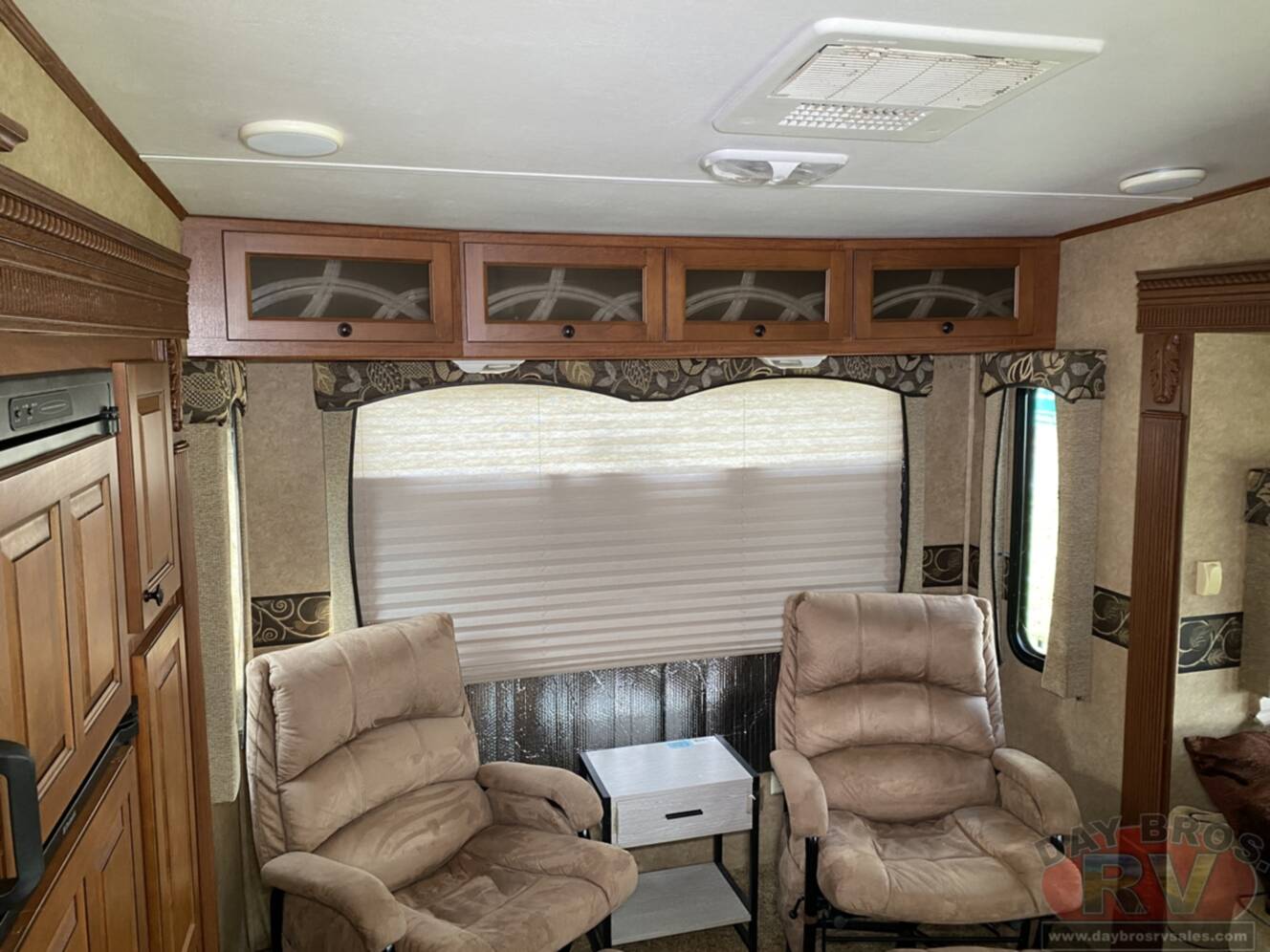 A photo of this 2012 Heartland Greystone 29MK