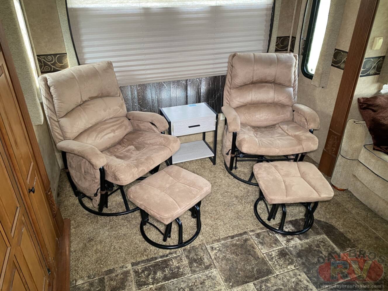 A photo of this 2012 Heartland Greystone 29MK
