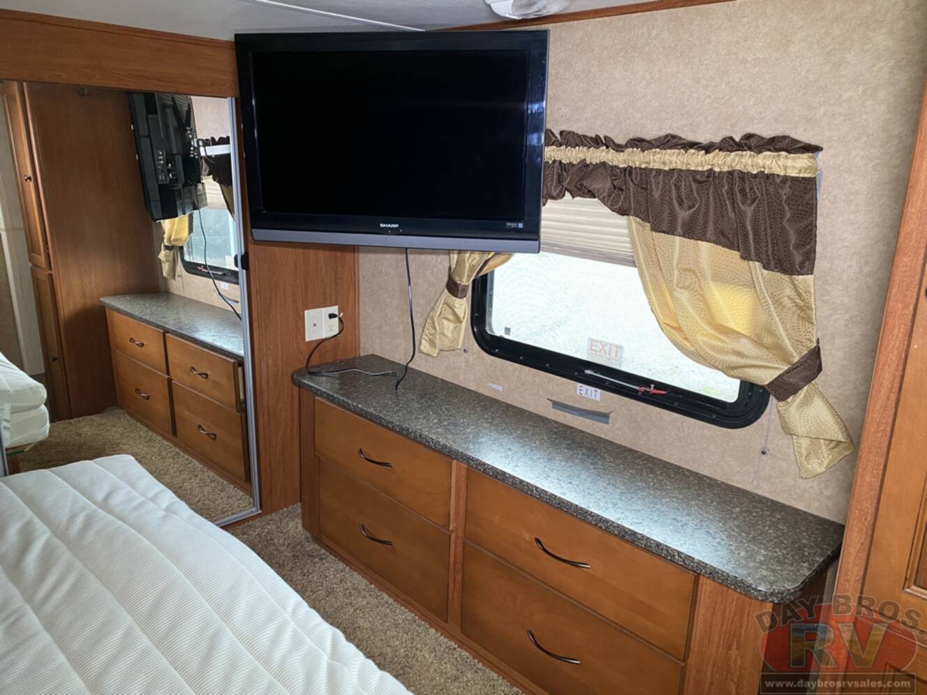 A photo of this 2012 Heartland Greystone 29MK