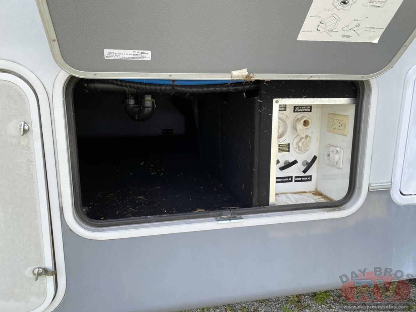 A photo of this 2012 Heartland Greystone 29MK