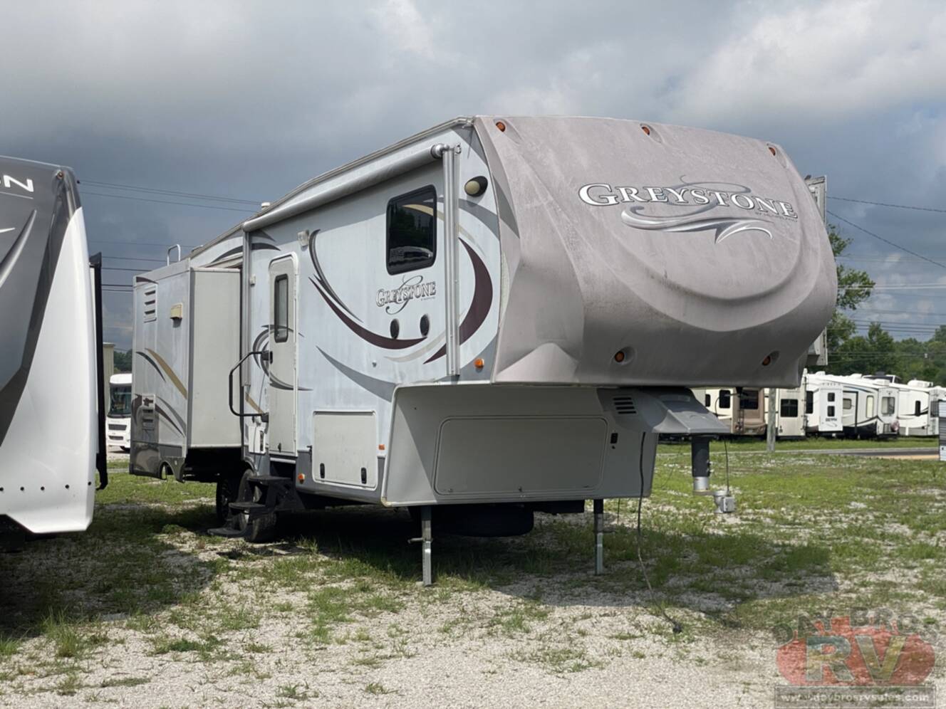 A photo of this 2012 Heartland Greystone 29MK