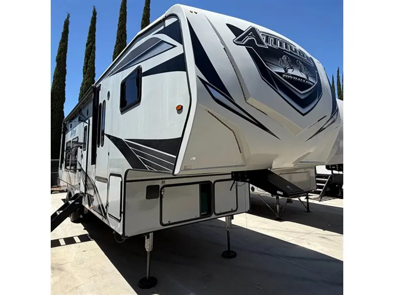 2021 Eclipse RV