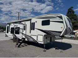 2021 Eclipse RV Attitude 3322SAG