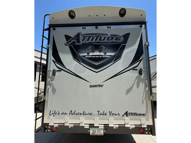 2021 Eclipse RV Attitude 3322SAG