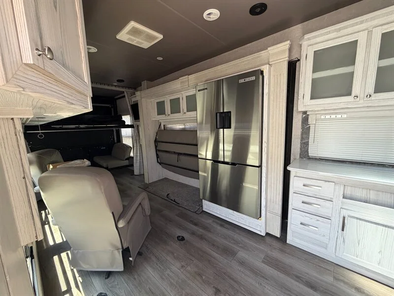 2021 Eclipse RV Attitude 3322SAG