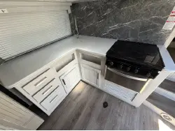 2021 Eclipse RV Attitude 3322SAG