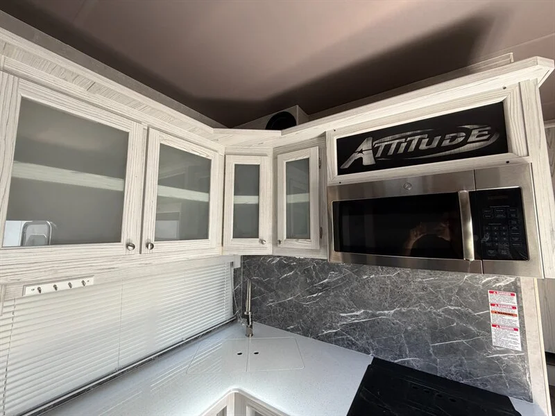 2021 Eclipse RV Attitude 3322SAG
