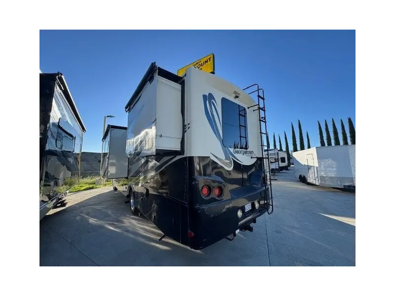 2015 FOREST RIVER GEORGETOWN XL 334QS