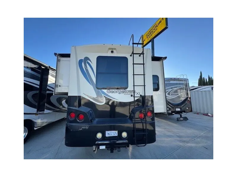 2015 FOREST RIVER GEORGETOWN XL 334QS