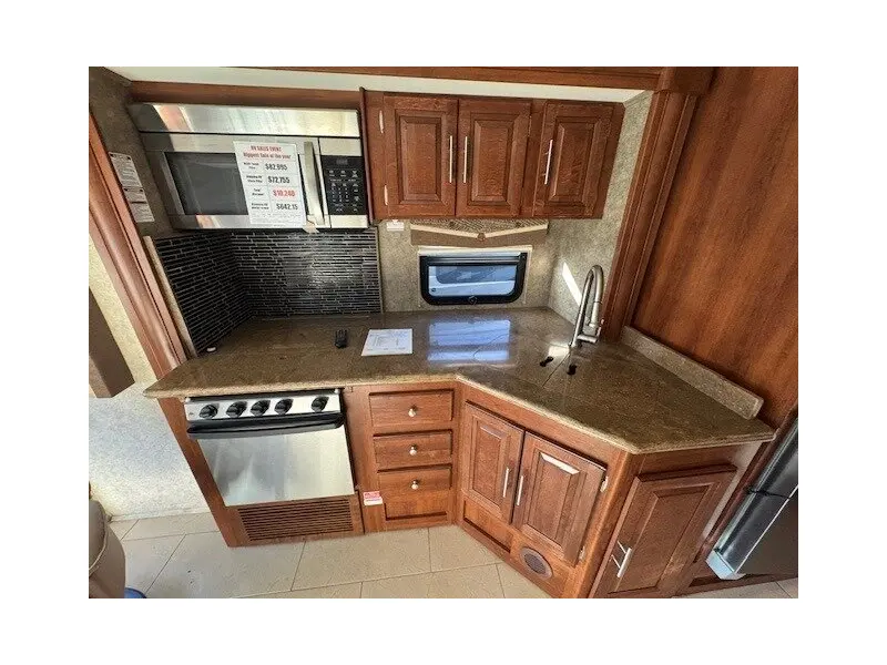 2015 FOREST RIVER GEORGETOWN XL 334QS