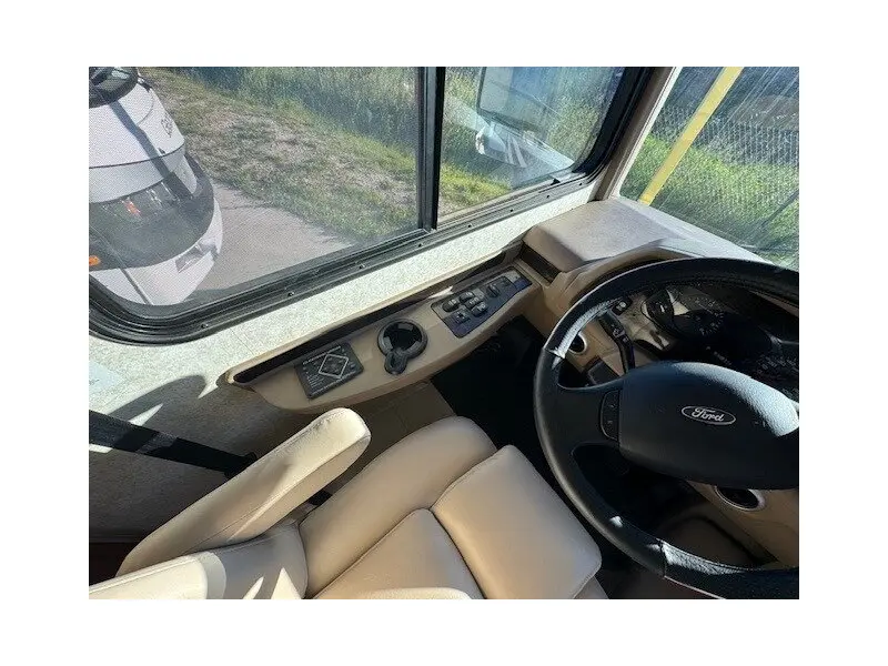 2015 FOREST RIVER GEORGETOWN XL 334QS