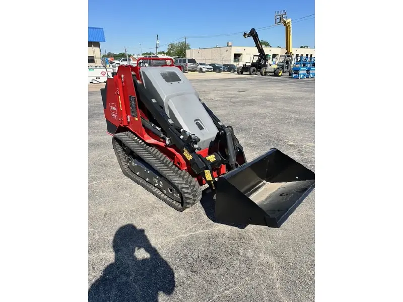 2024 Toro 22351 - DINGO TX 700