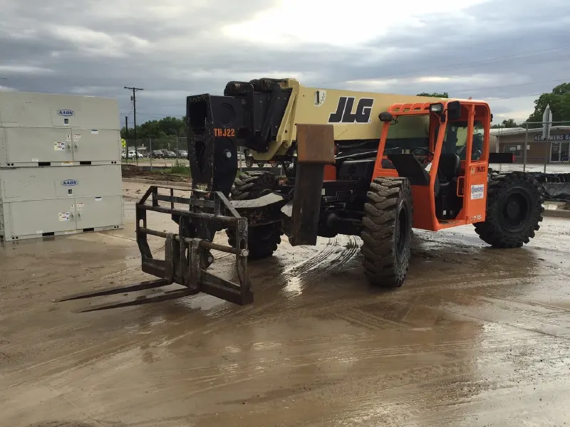2013 JLG G10-55A
