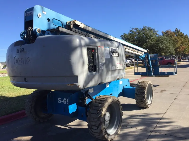 2011 Genie S-65