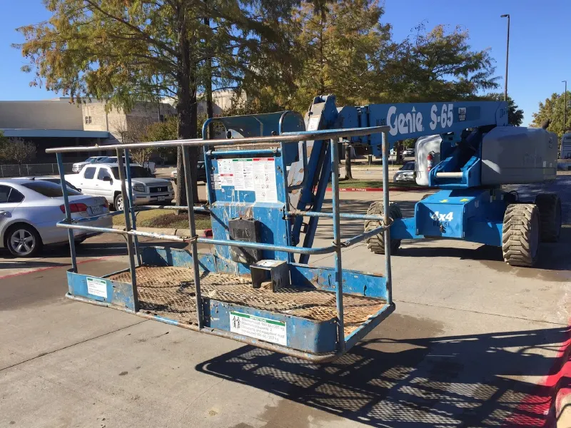 2011 Genie S-65