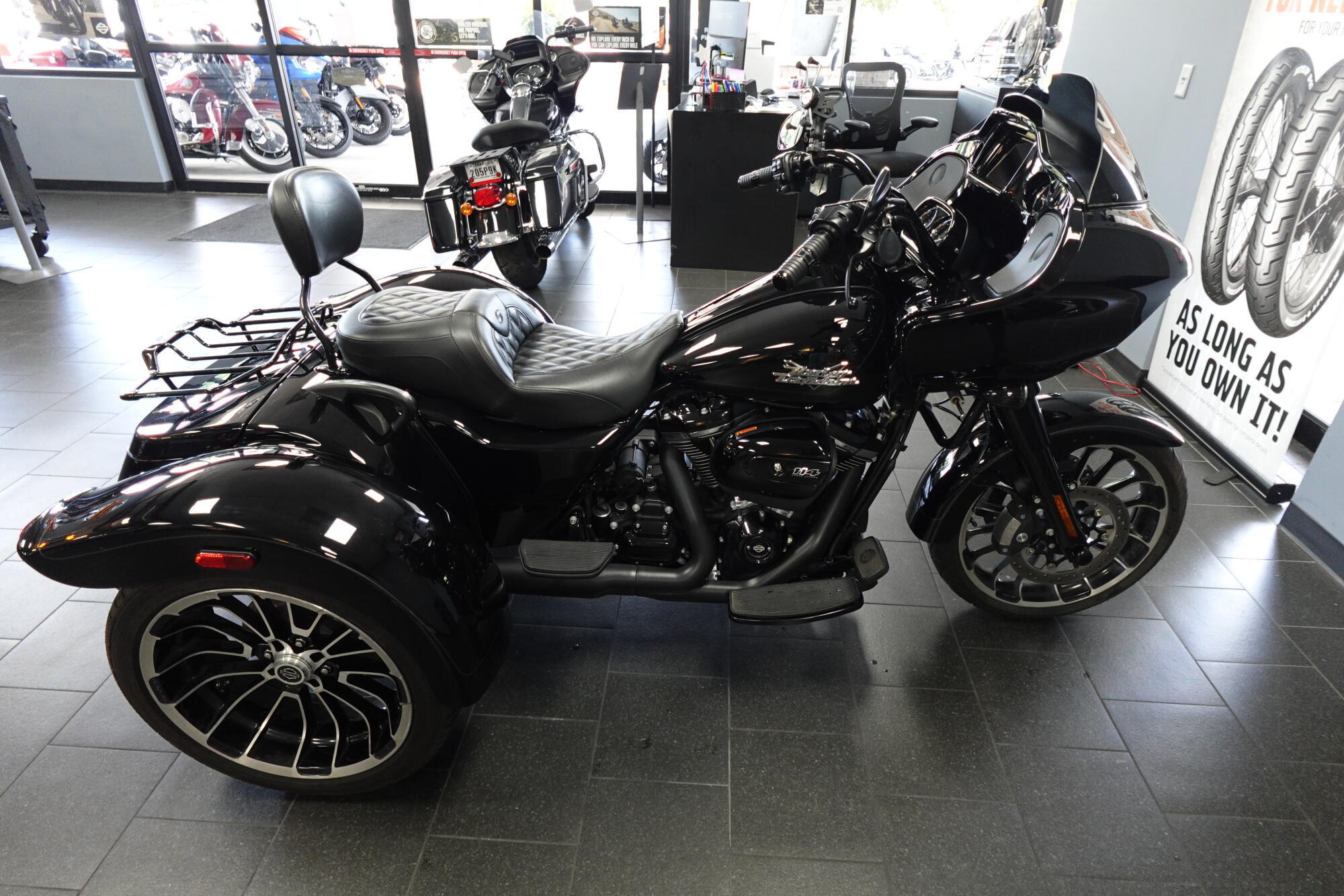 2023 Harley-Davidson Road Glide 3 3 in Spring, TX
