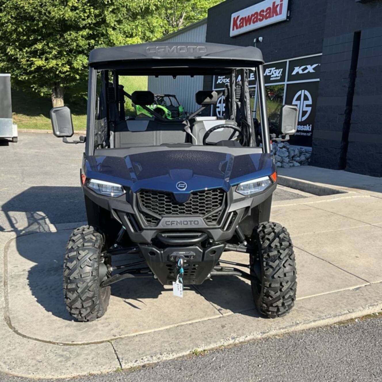 A photo of this 2026 CFMOTO UFORCE 800 XL