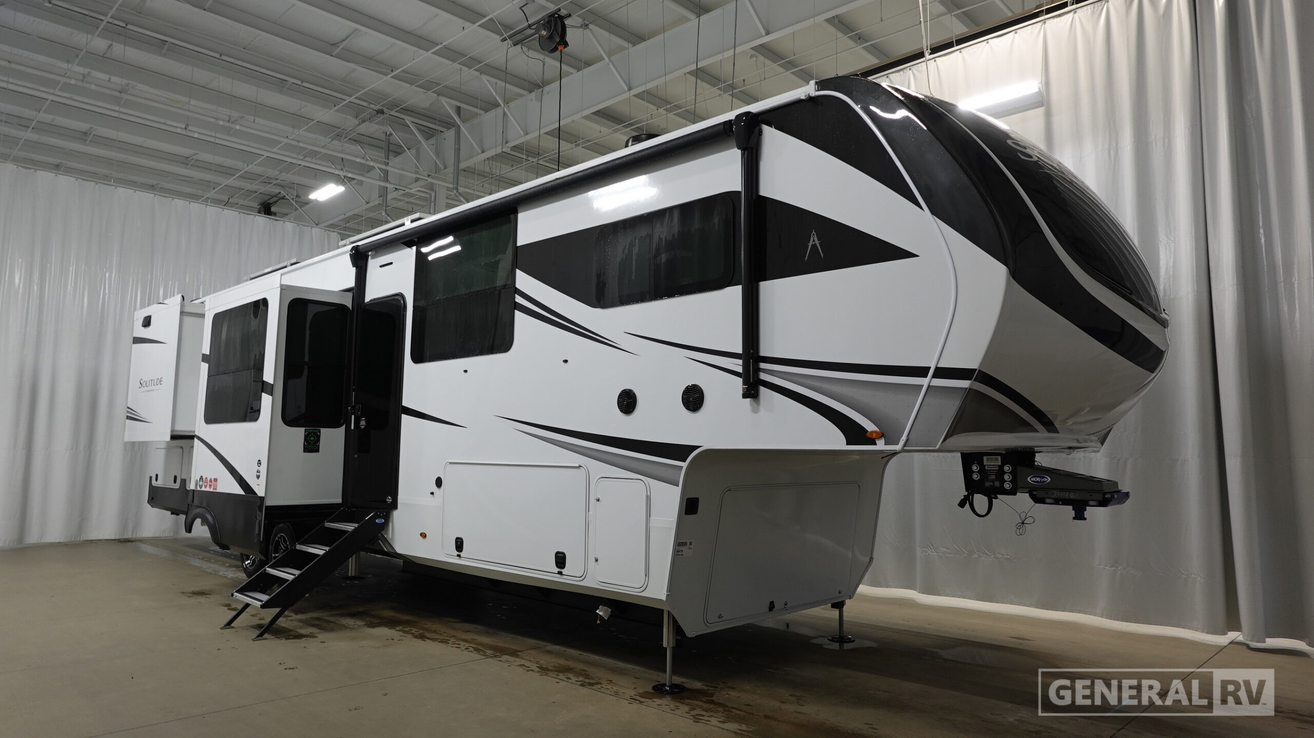 2027 Grand Design SOLITUDE 390RK in birch run MI