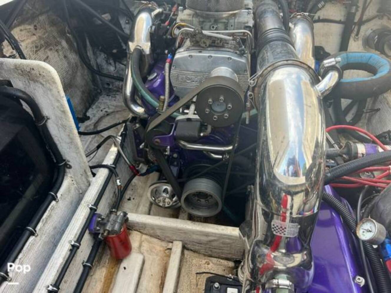 A photo of this 1998 Fountain Lightning 42