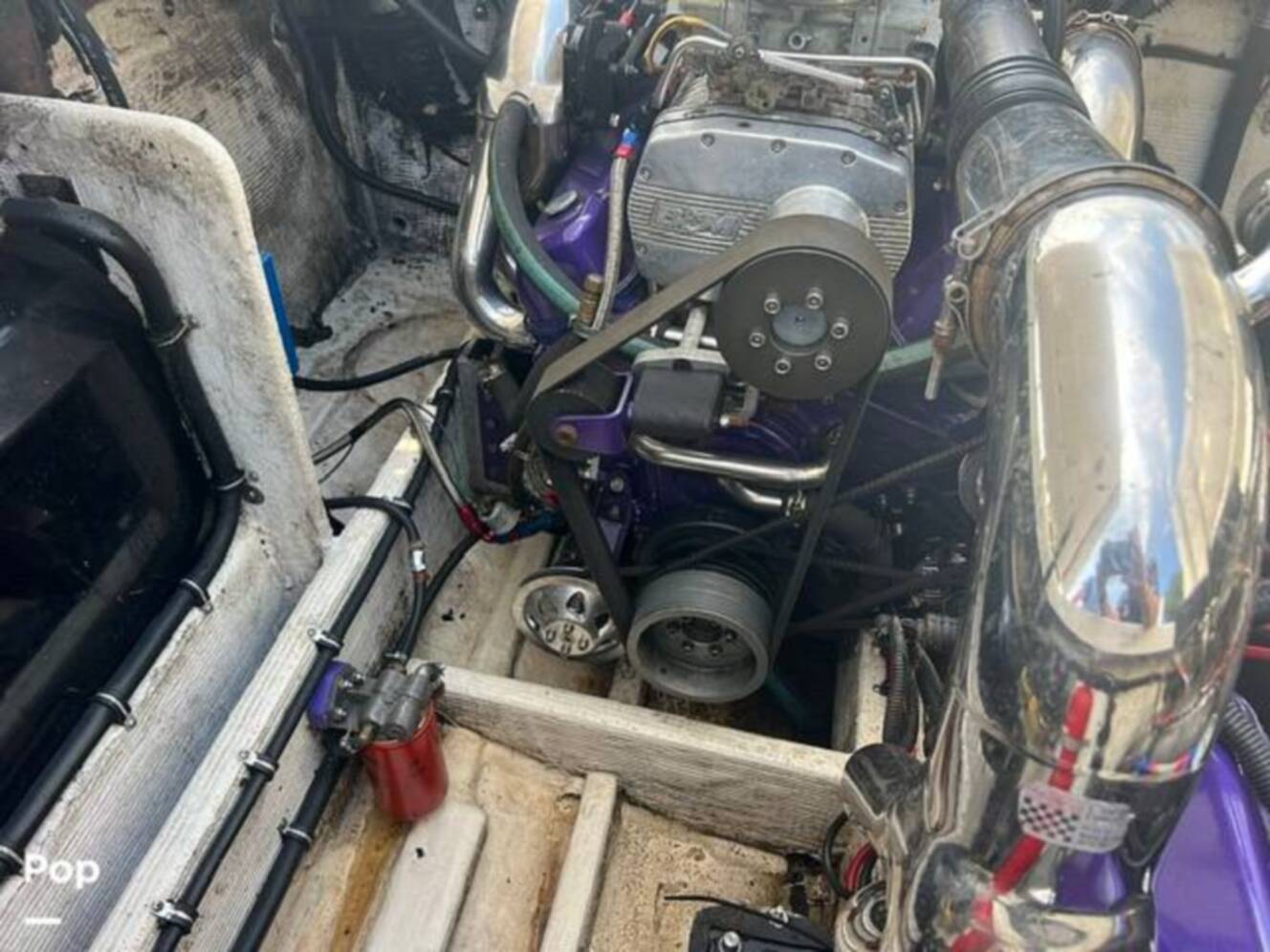 A photo of this 1998 Fountain Lightning 42