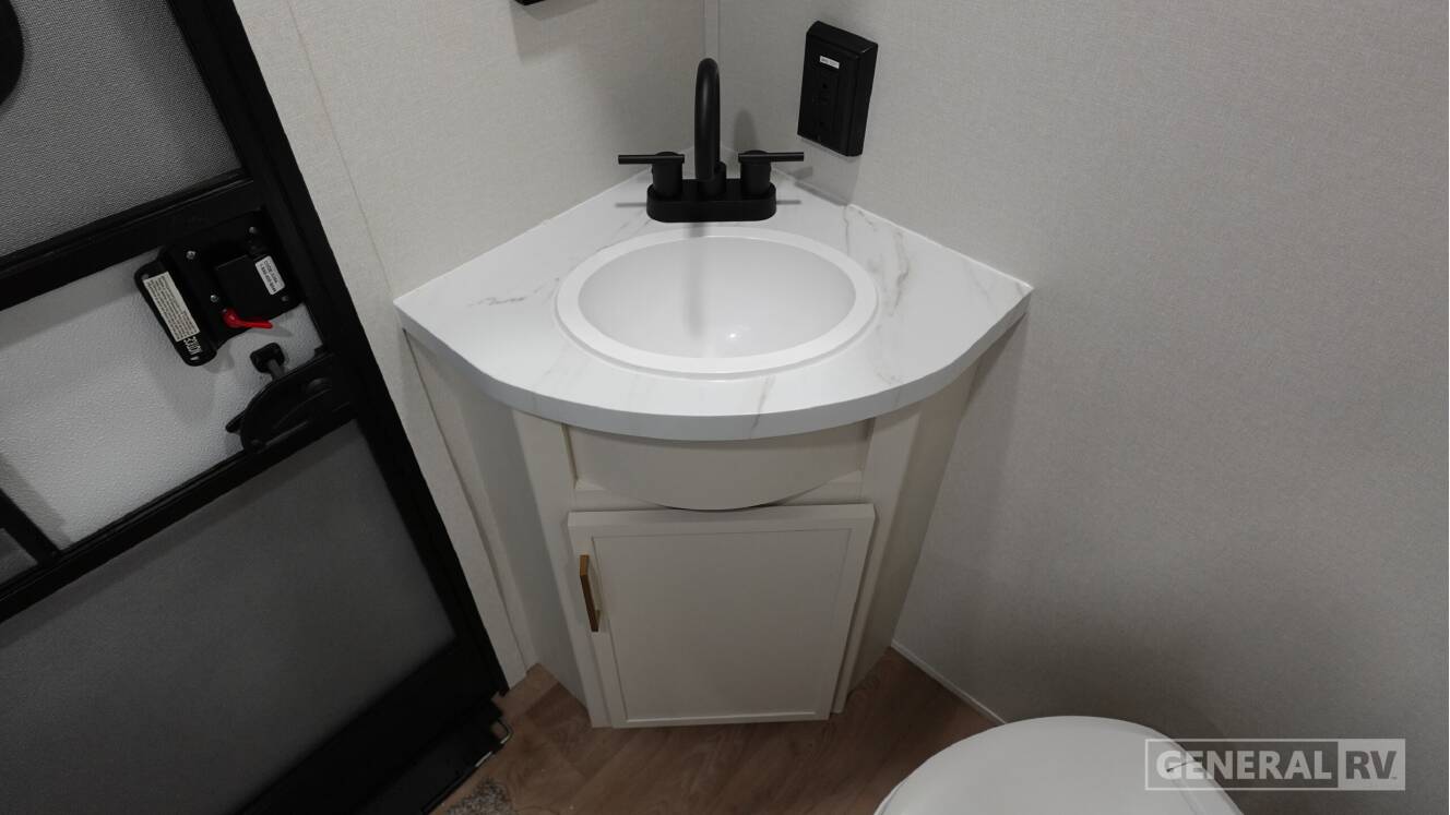 A photo of this 2026 Grand Design TRANSCEND 325BHT