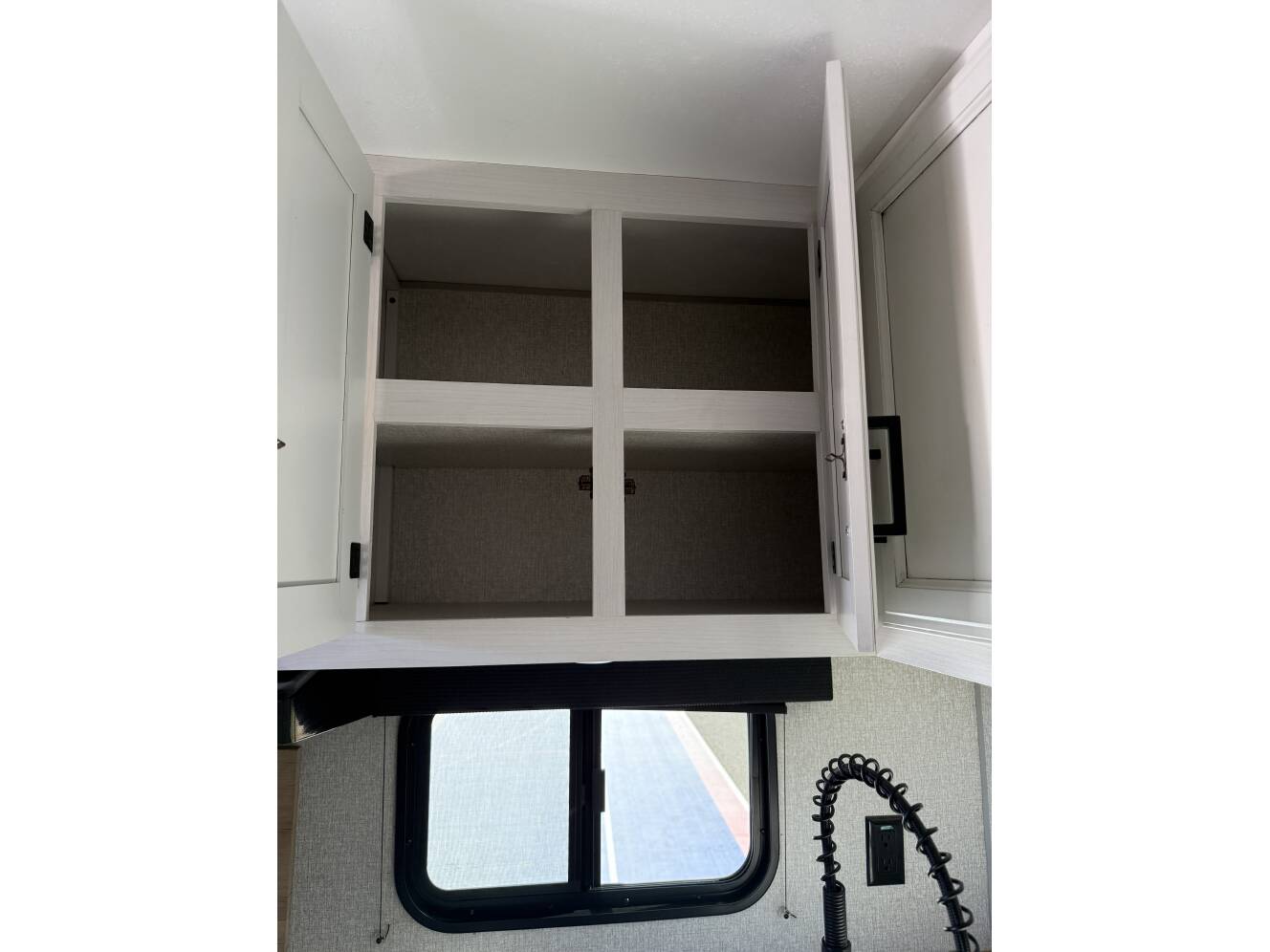 A photo of this 2022 Venture Rv SPORTTREK 251 VRK 251 VRK