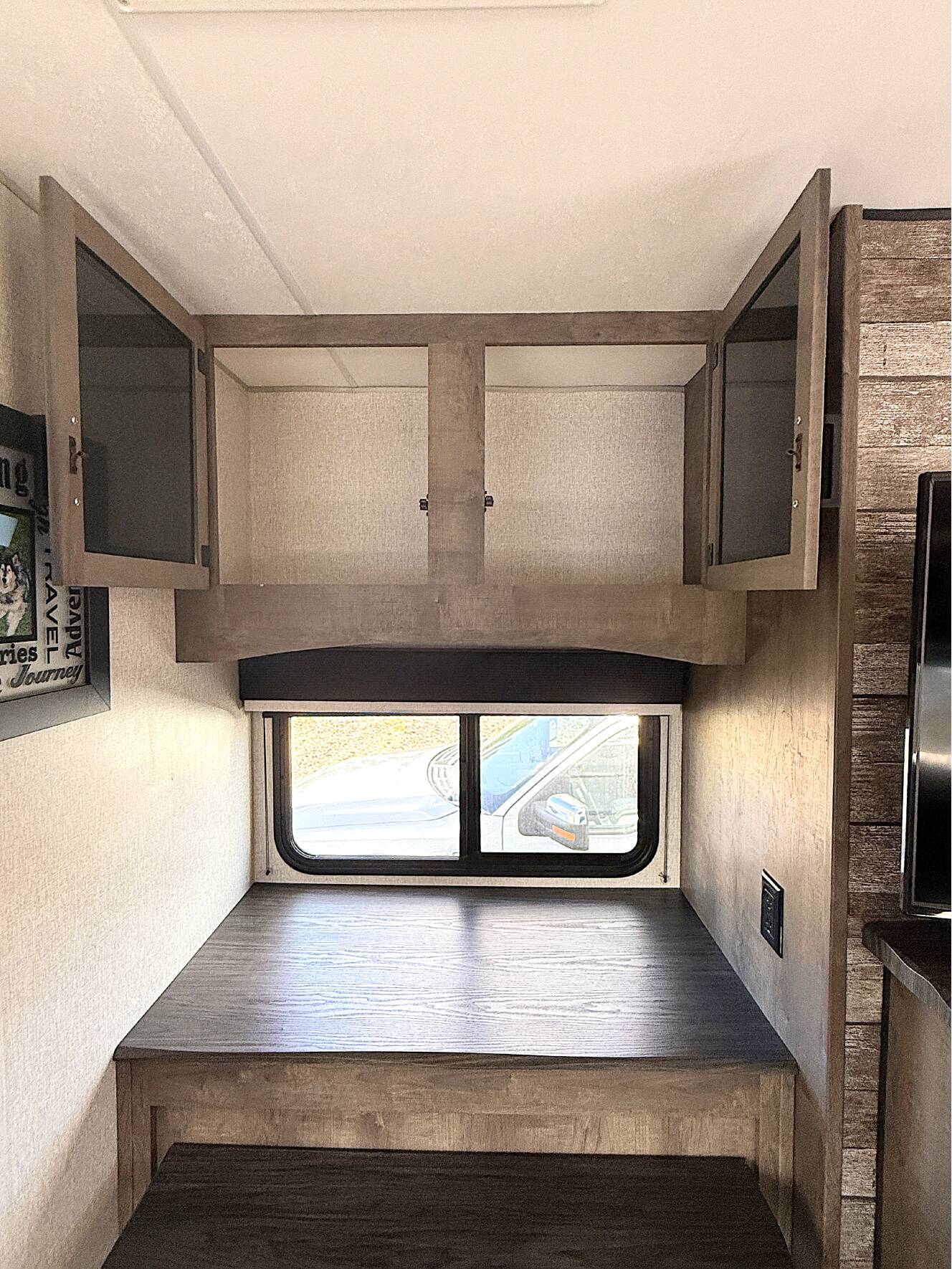 A photo of this 2022 Venture Rv SPORTTREK 251 VRK 251 VRK