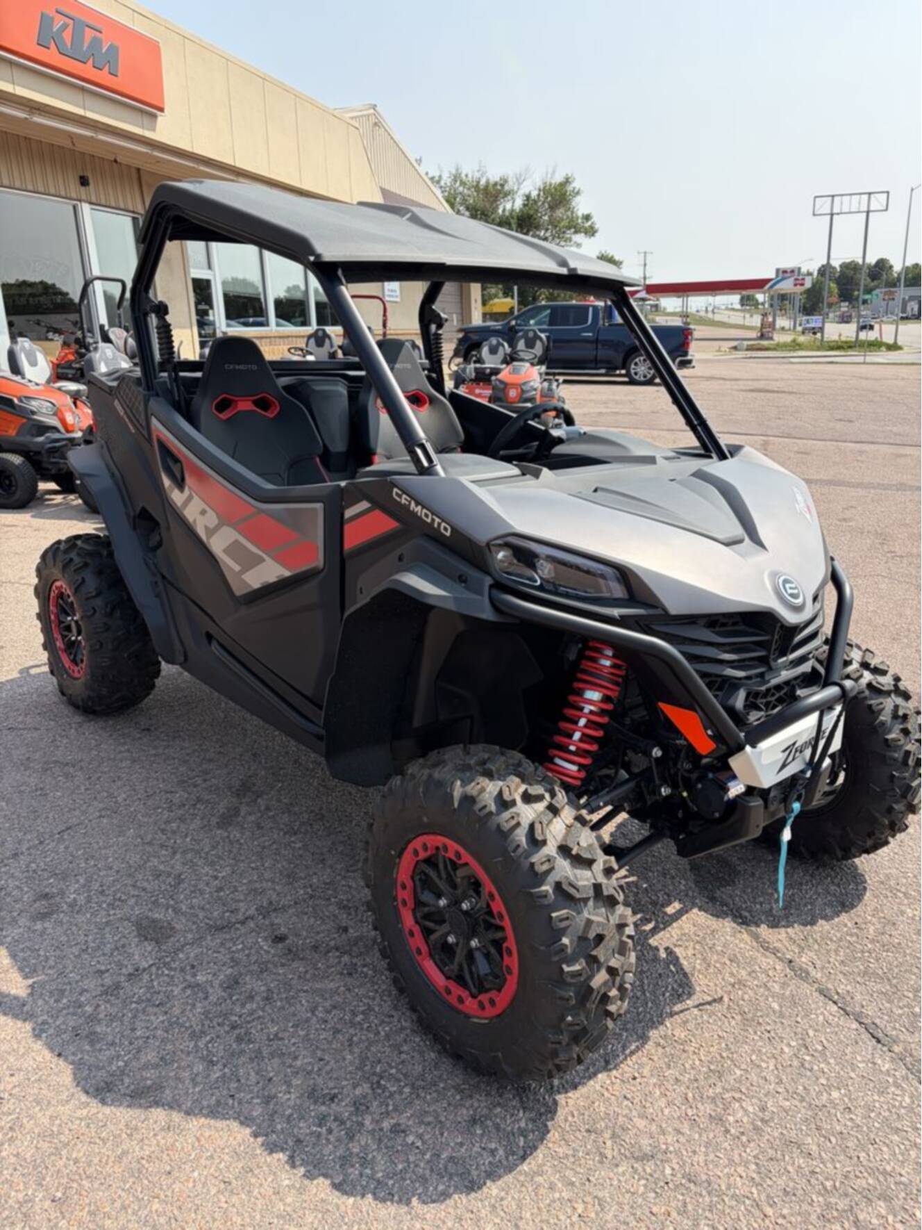 A photo of this 2026 CFMOTO ZFORCE 950 Sport