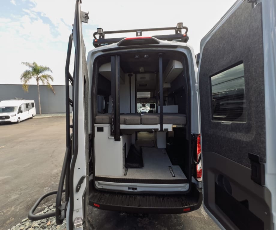 2026 Grand Design LINEAGE SERIES VT LVT2 in san diego CA