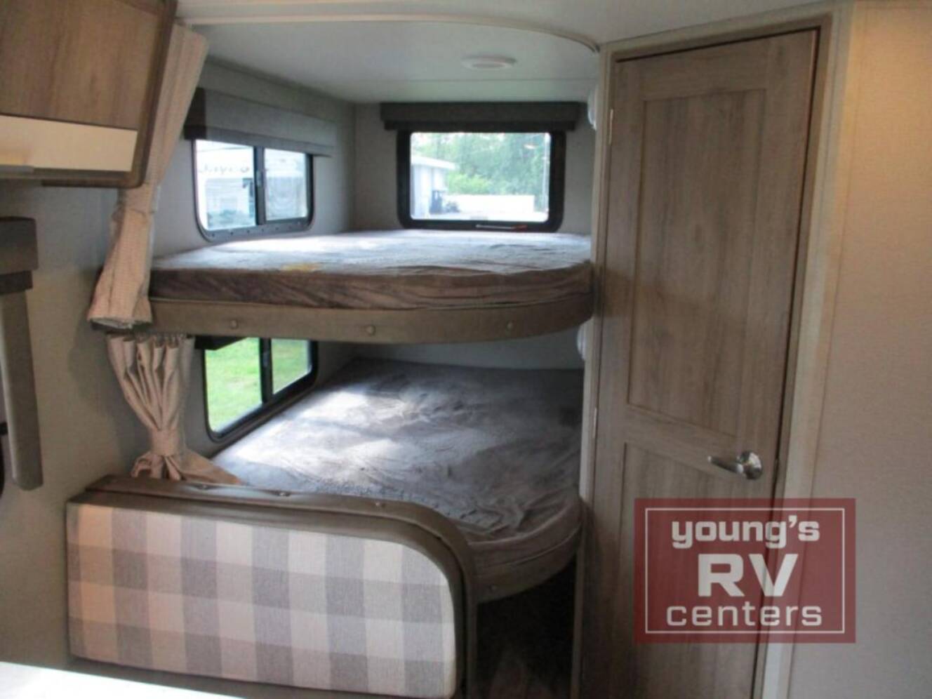 A photo of this 2021 Grand Design Imagine XLS 23BHE