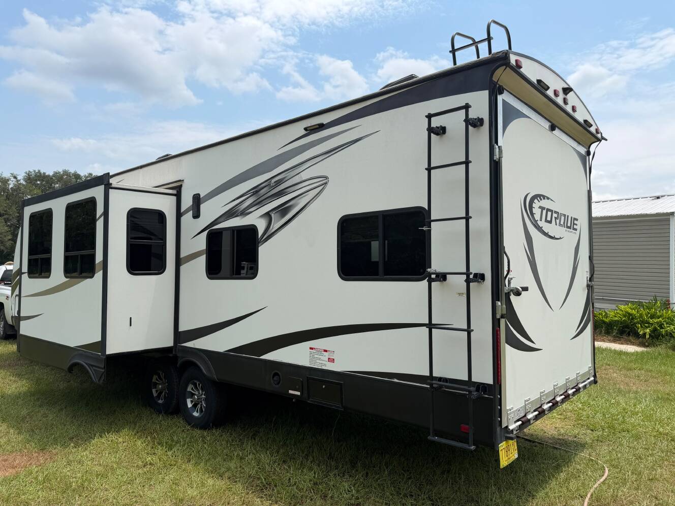 A photo of this 2017 Heartland TORQUE T31