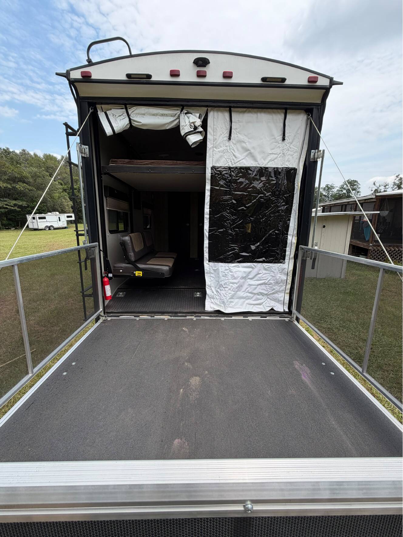 A photo of this 2017 Heartland TORQUE T31
