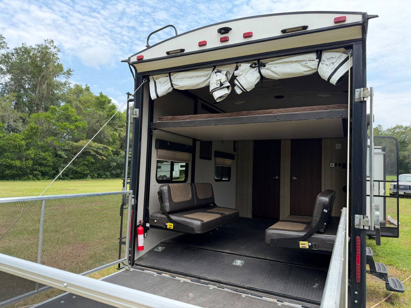 A photo of this 2017 Heartland TORQUE T31