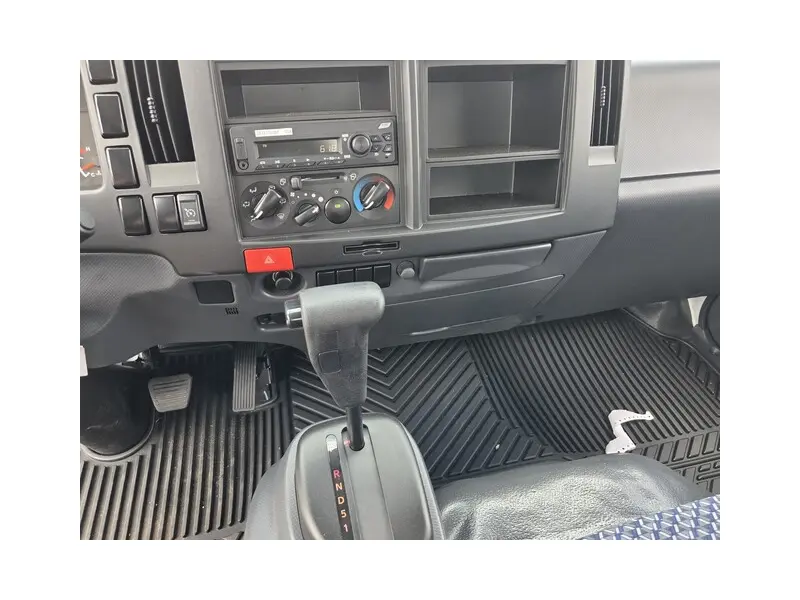 2026 ISUZU NPR HD