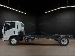 2027 ISUZU NRR