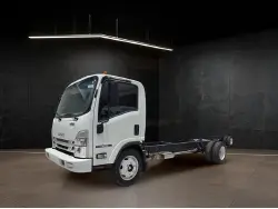 2025 ISUZU NPR HD