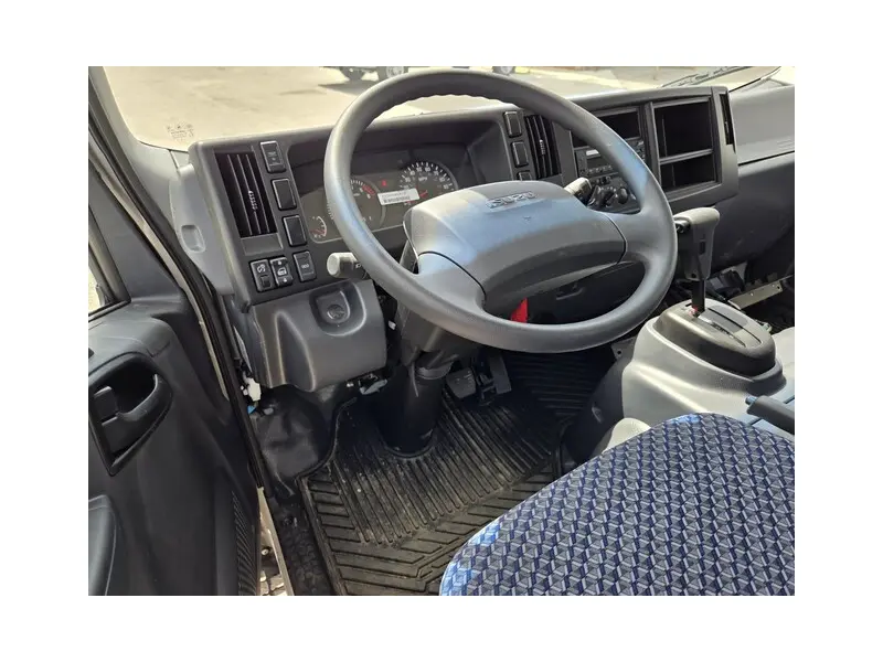 2027 ISUZU NPR HD