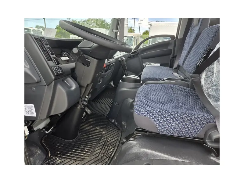 2027 ISUZU NPR HD