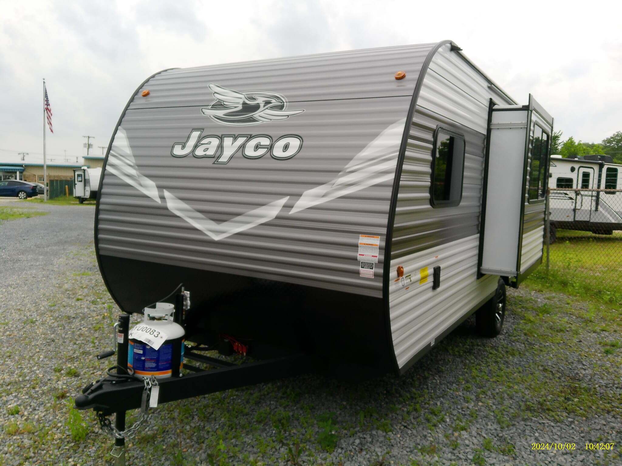 A photo of this 2027 Jayco Jay Flight SLX 180LK