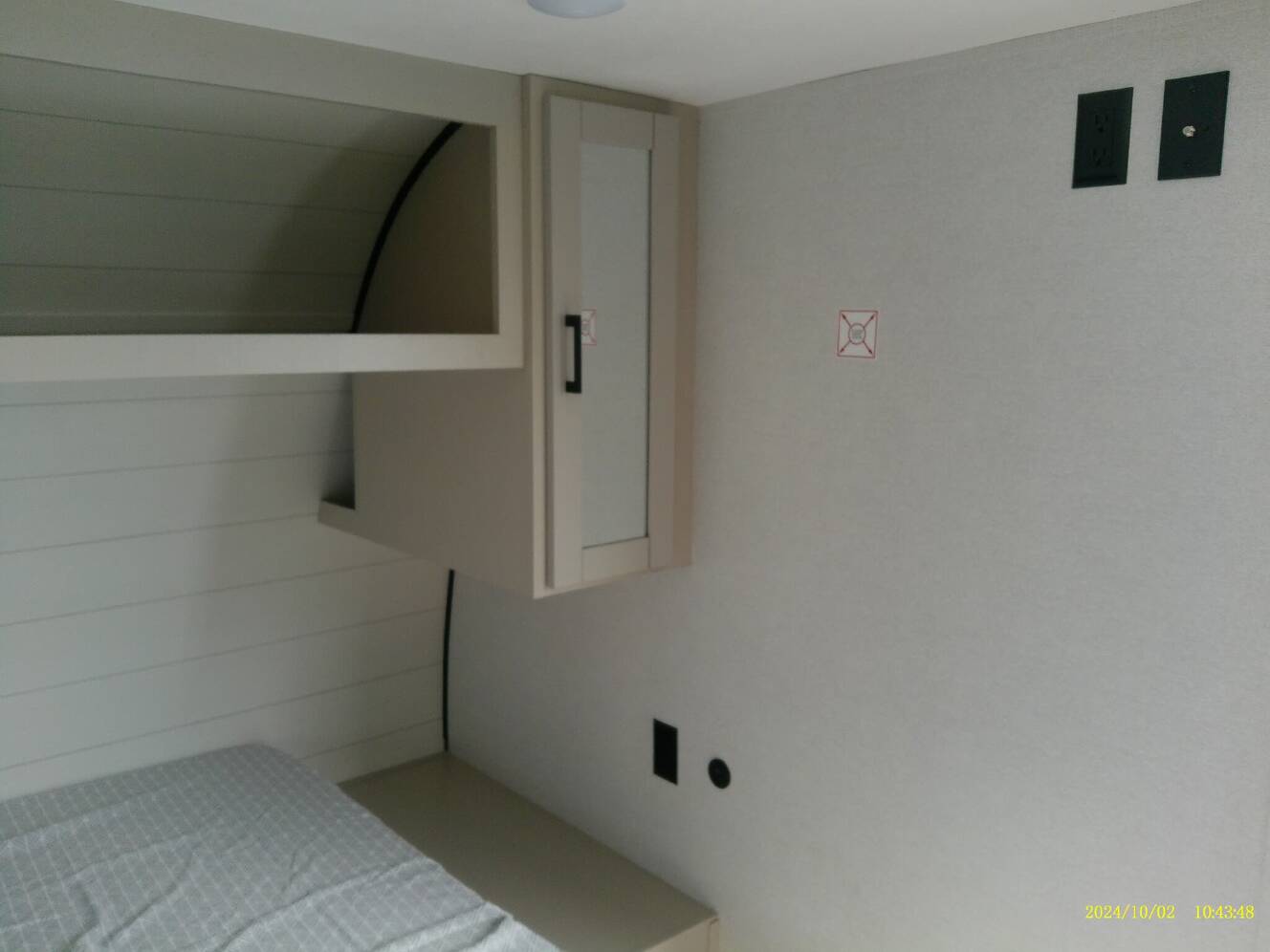 A photo of this 2027 Jayco Jay Flight SLX 180LK