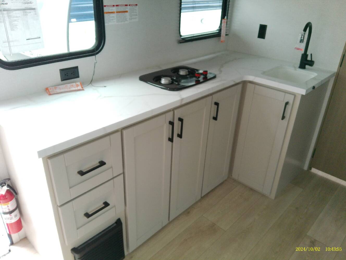 A photo of this 2027 Jayco Jay Flight SLX 180LK