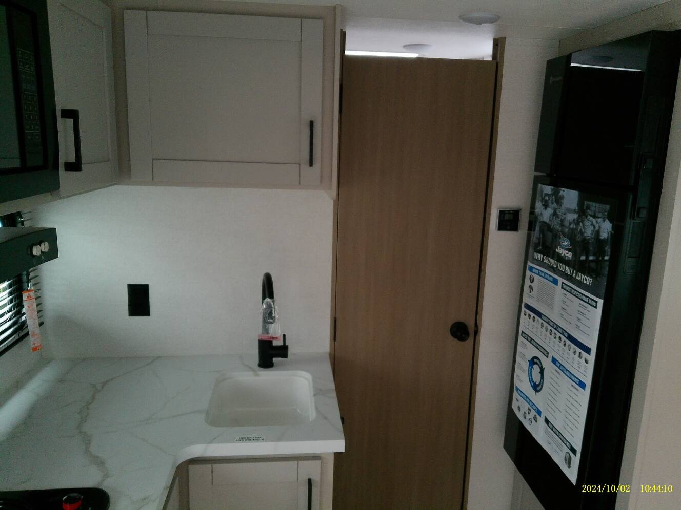 A photo of this 2027 Jayco Jay Flight SLX 180LK