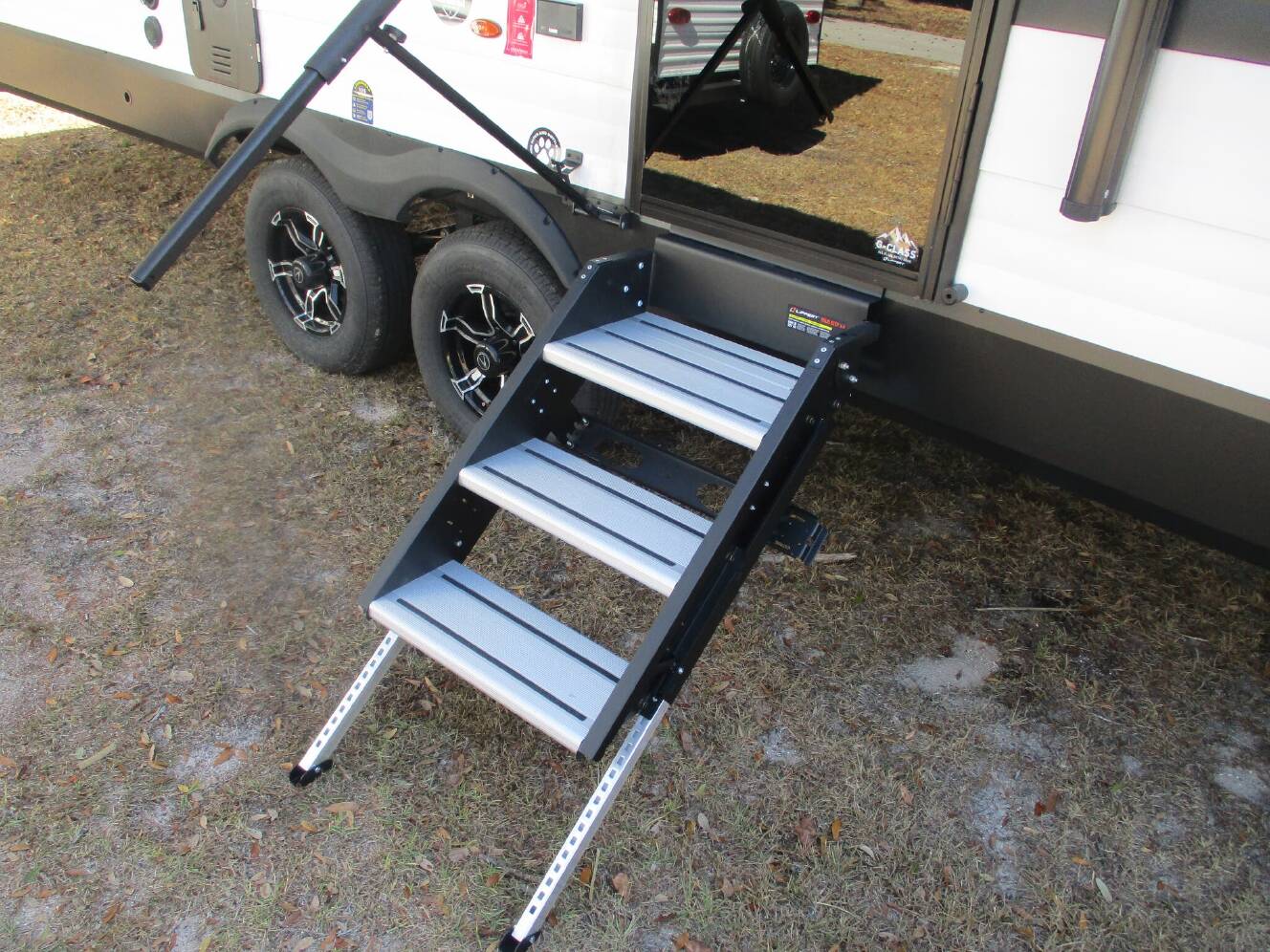 A photo of this 2026 Grand Design Transcend 285RKT