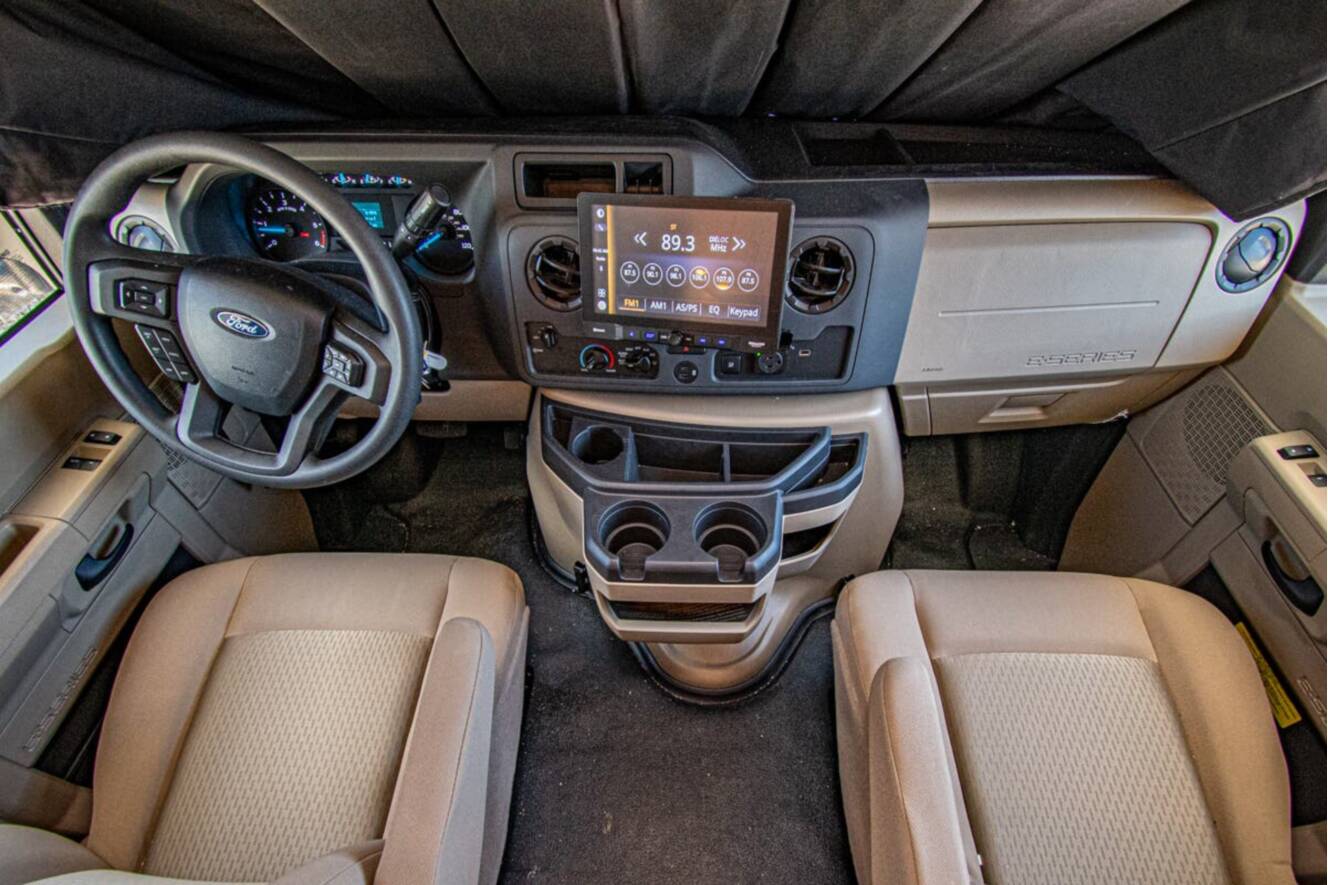 A photo of this 2027 Thor Motor Coach Geneva 28VT