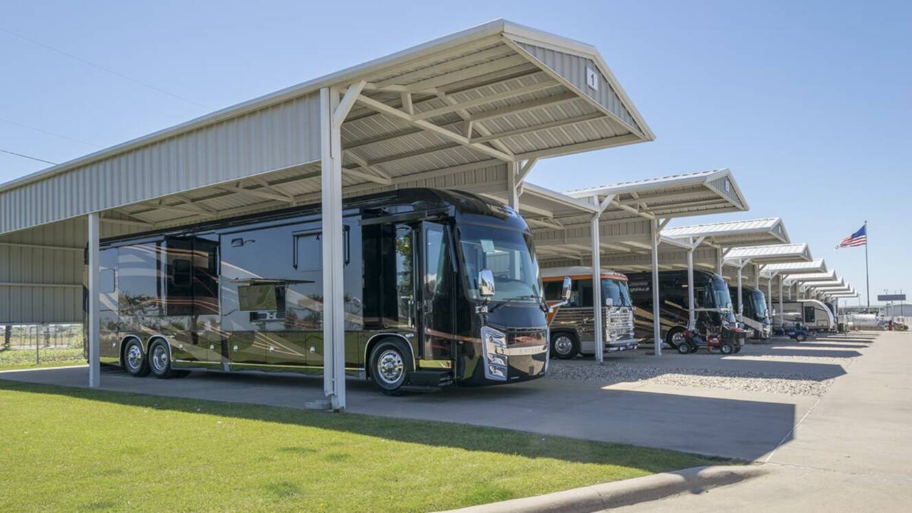 A photo of this 2027 Thor Motor Coach Geneva 28VT