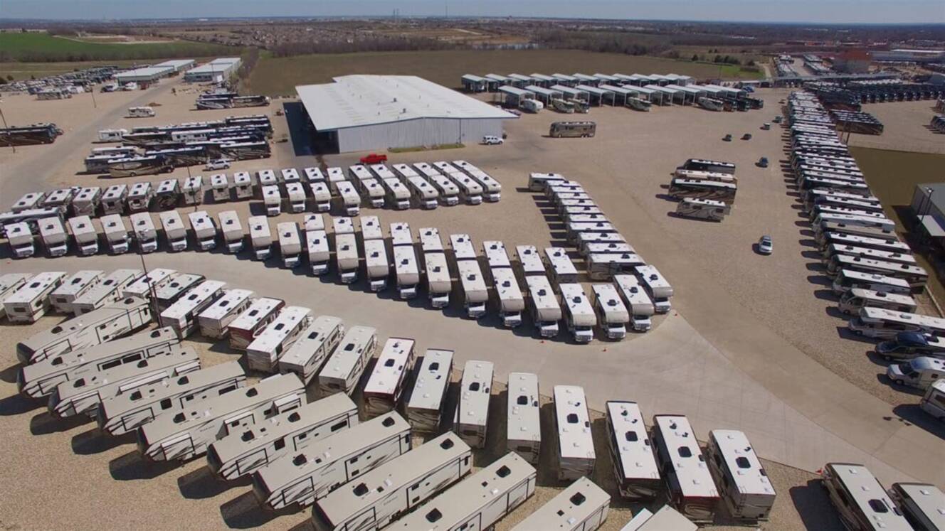 A photo of this 2027 Thor Motor Coach Geneva 28VT